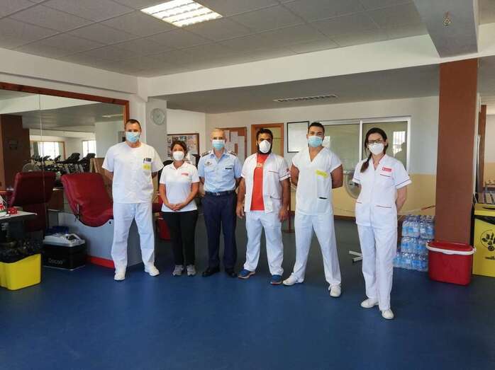 Punto de donación en la Base Aérea de Gando (Foto TA)